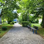 с 2 спални в شقة *